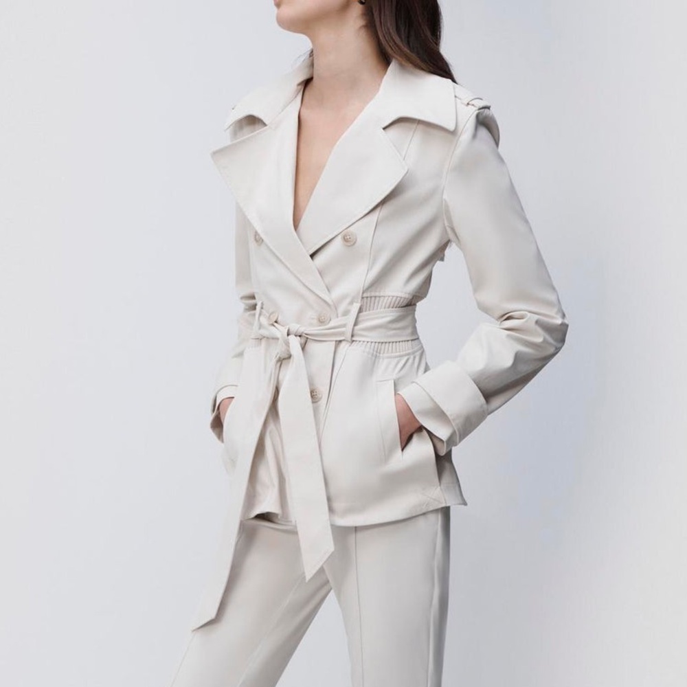 Jonathan Simkhai Soren Cropped Trench Jacket in Birch Medium